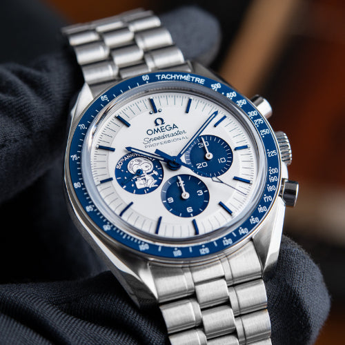 OMEGA SPEEDMASTER “SILVER SNOOPY AWARD”
