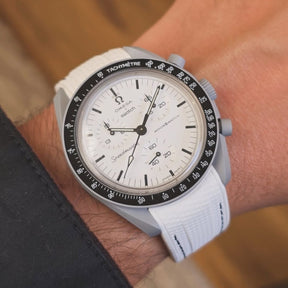 Pulseira de borracha - Para MoonSwatch 1965 - Branca com linha preta